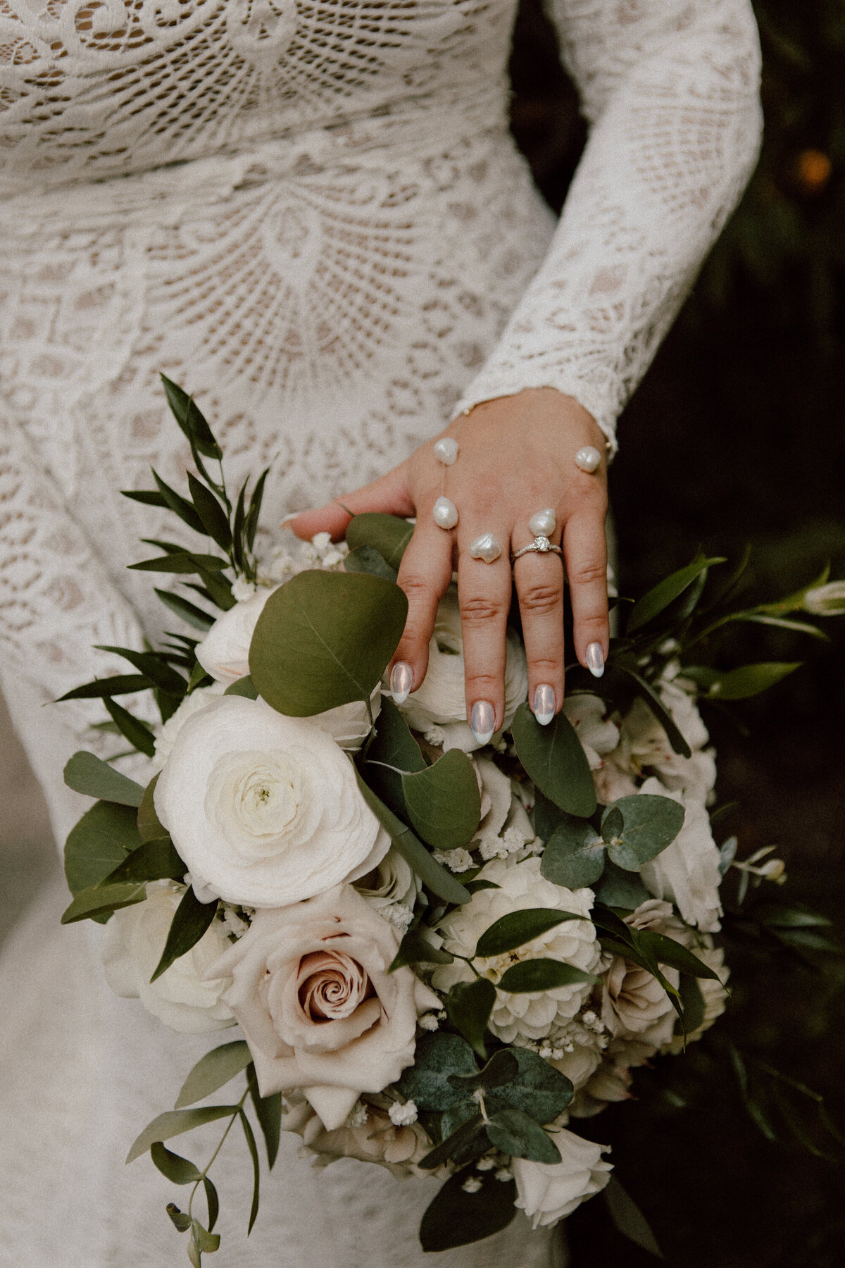 J&R Breadalbane Inn Wedding Flowers8