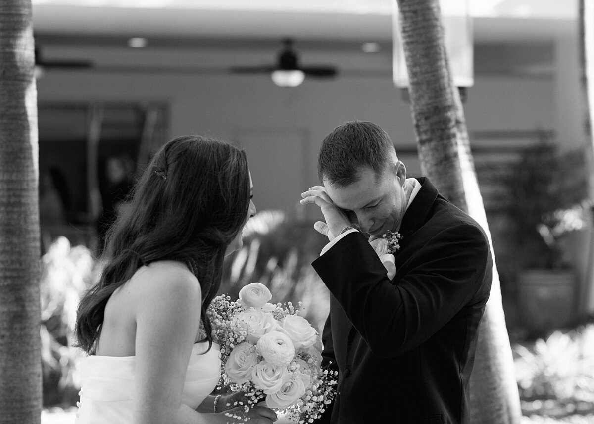 Lido-Beach-Resort-Wedding_0023