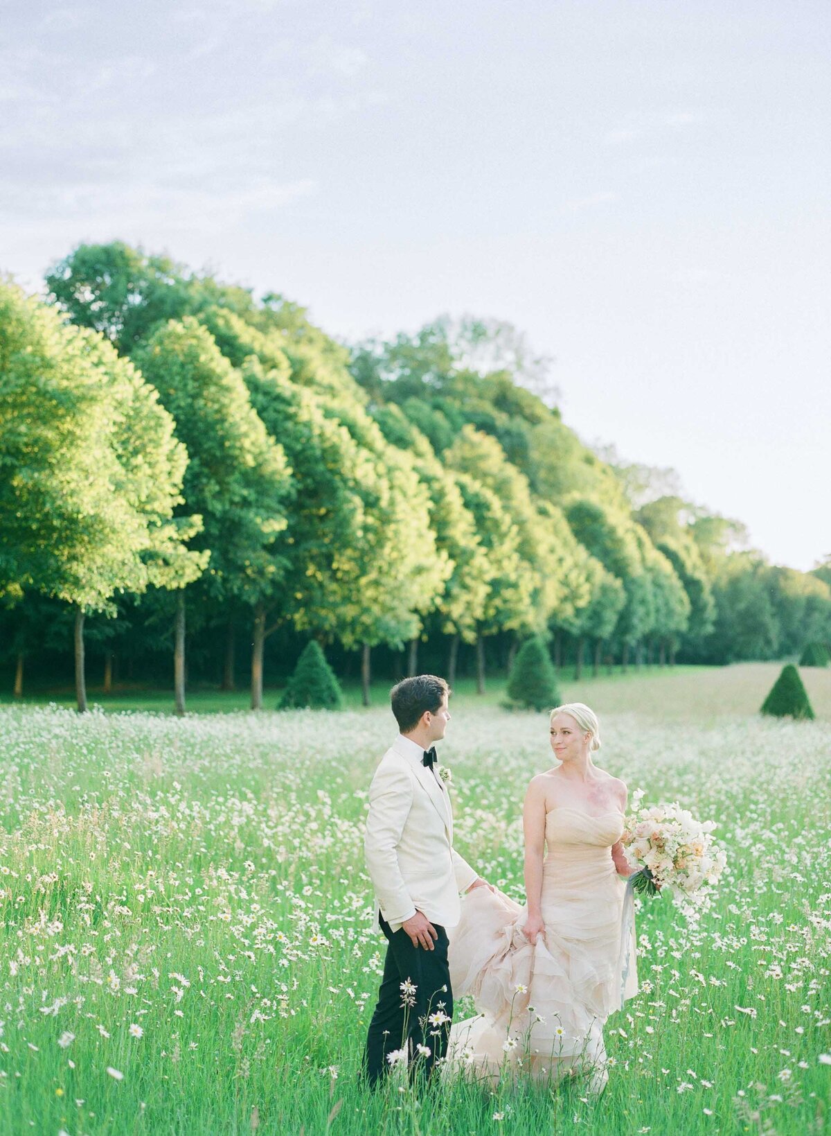 Molly-Carr-Photography-Paris-Wedding-Photographer-Luxury-Destination-Wedding-Photographer-222