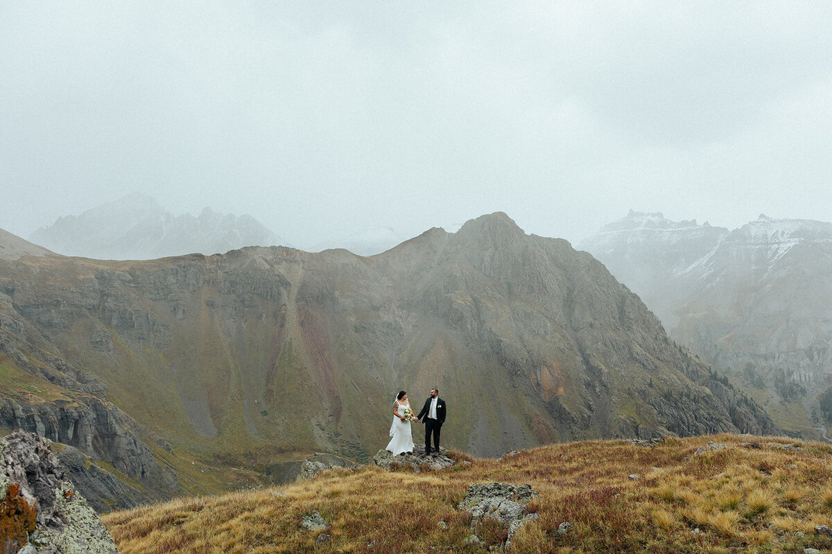 Sabrina-Brooks-Ouray-Elopement-SneakPeeks-0524 (1)
