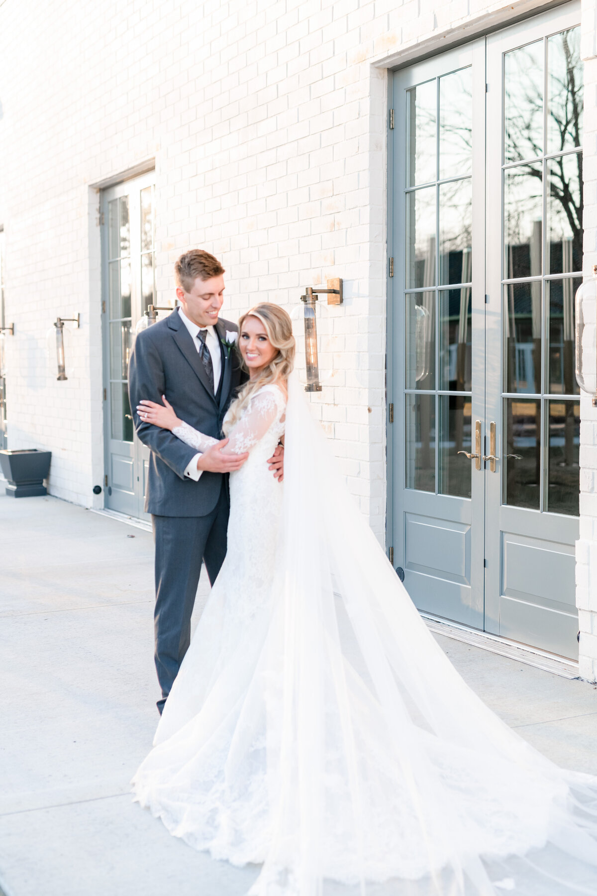 light-and-airy-wedding-photographers-central-indiana