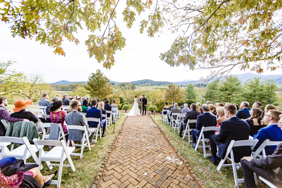 joyous-Inn-at-Mount-Vernon-Farm-wedding-photography-by-Andrew-Morrell-Washington-DC-wedding-photographer_0217