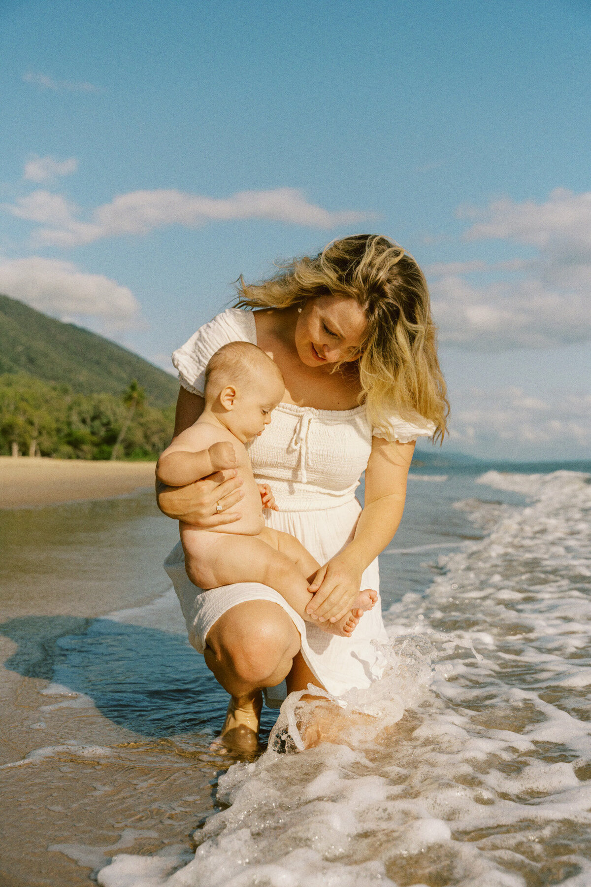 ellis-beach-sunrise-family-engagement-shoot-271