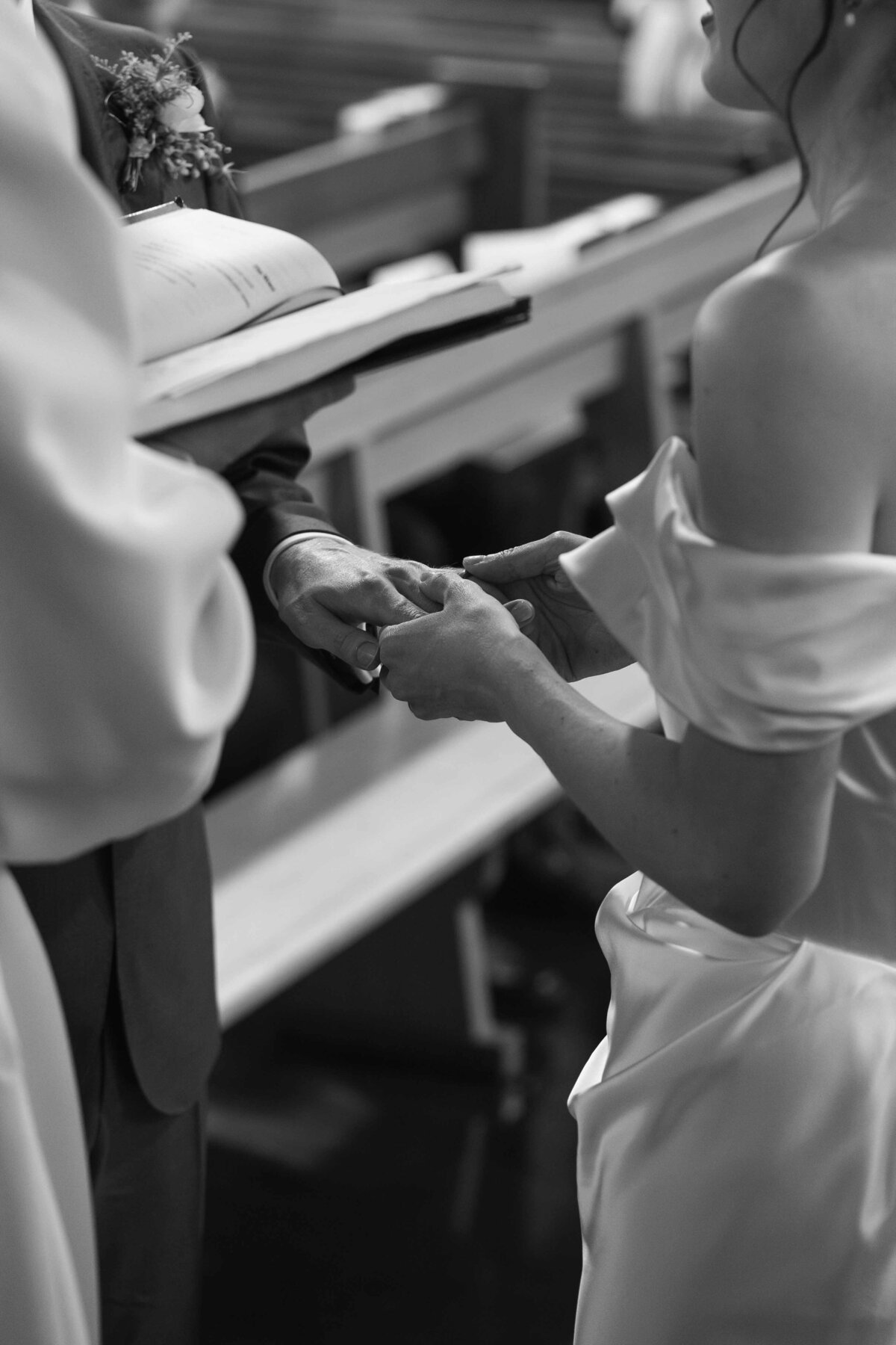 Royal Botanic Garden Edinburgh Wedding Photography by Aberdeen Wedding Photographer Scott Arlow -159