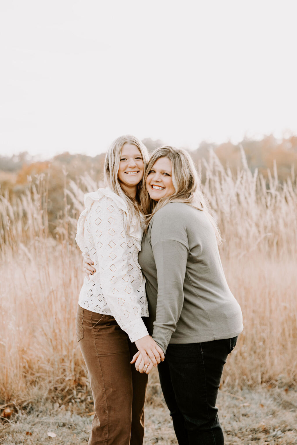christina_ney_photography_wedding_engagement_lifestyle_photographer_dubuque_iowa_wedding_planning_assistance_adventurous_bold_laidback Family Photography62