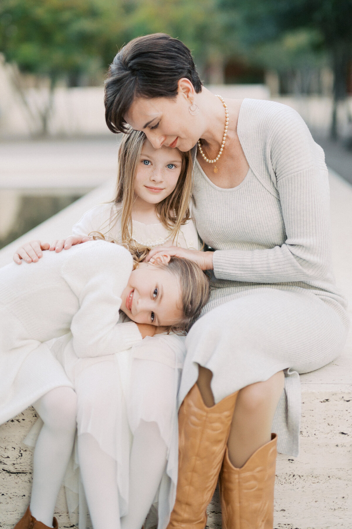 family portrait at kimbell art museum in fort worth