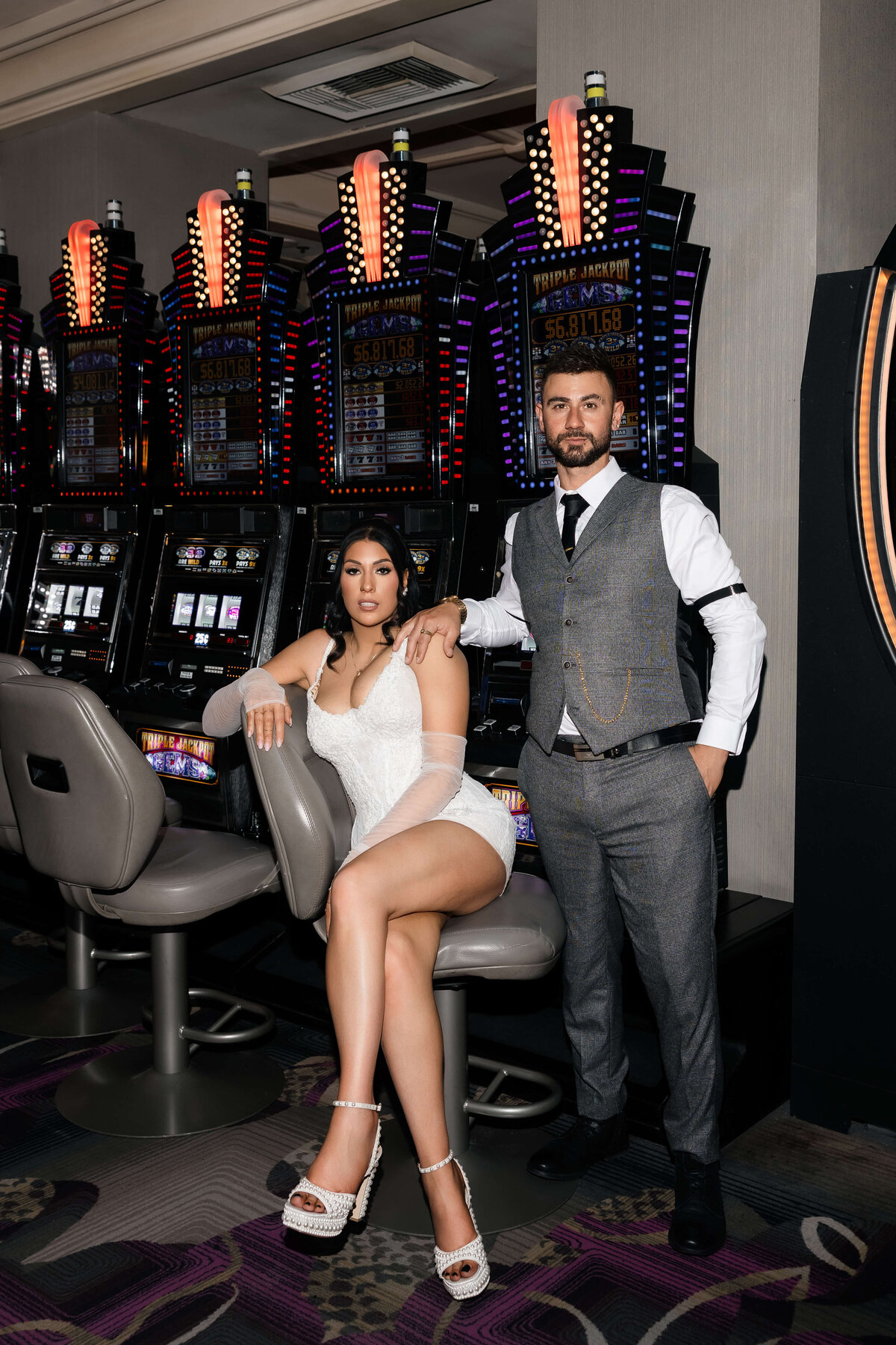 81riskyexposure_aimee-adrian_las-vegas-elopement-photography
