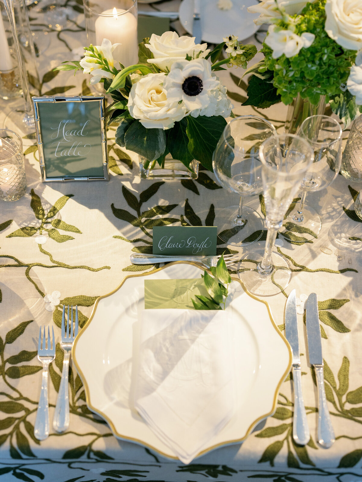 shoreacres-lake-bluff-tent-wedding-by-olivialeigh-85