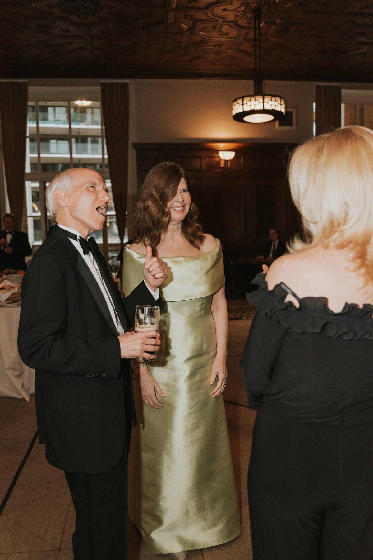 Faye-Fern-Creative-MariaBLung-Meg-Brandon-New-York-Athletic-Club-St-Patricks-Cathedral-Wedding-Cocktail-Hour-02