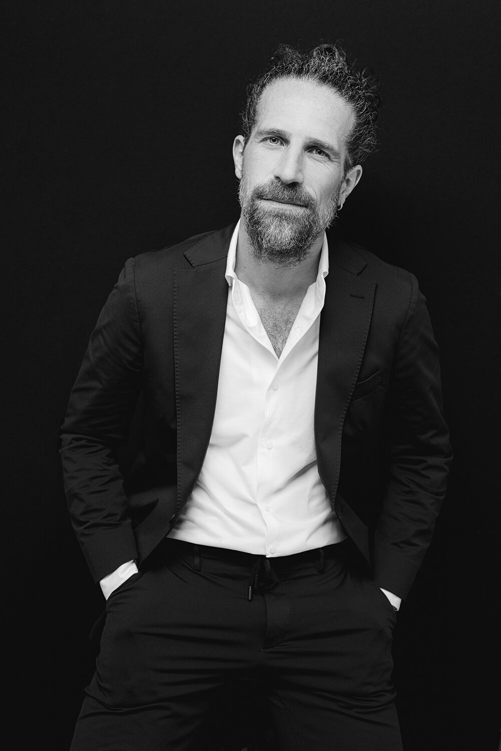 web Julian_Kanz_Phoem_studio_portrait_2_BW copia