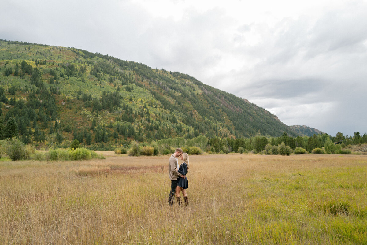 aspen wedding photographer hotel jerome wedding-20