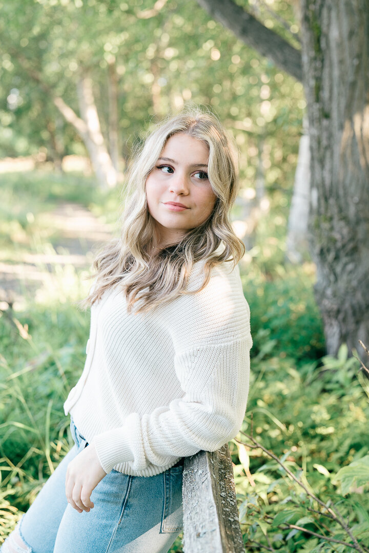 Alaska-Senior-Photographer-9