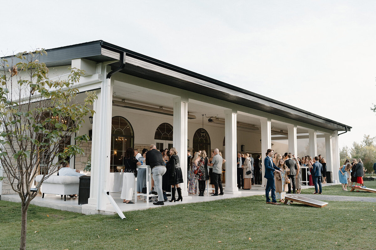 Nikki Collette Photography-Teagan and Dylan Wedding-COCKTAIL HOUR-15