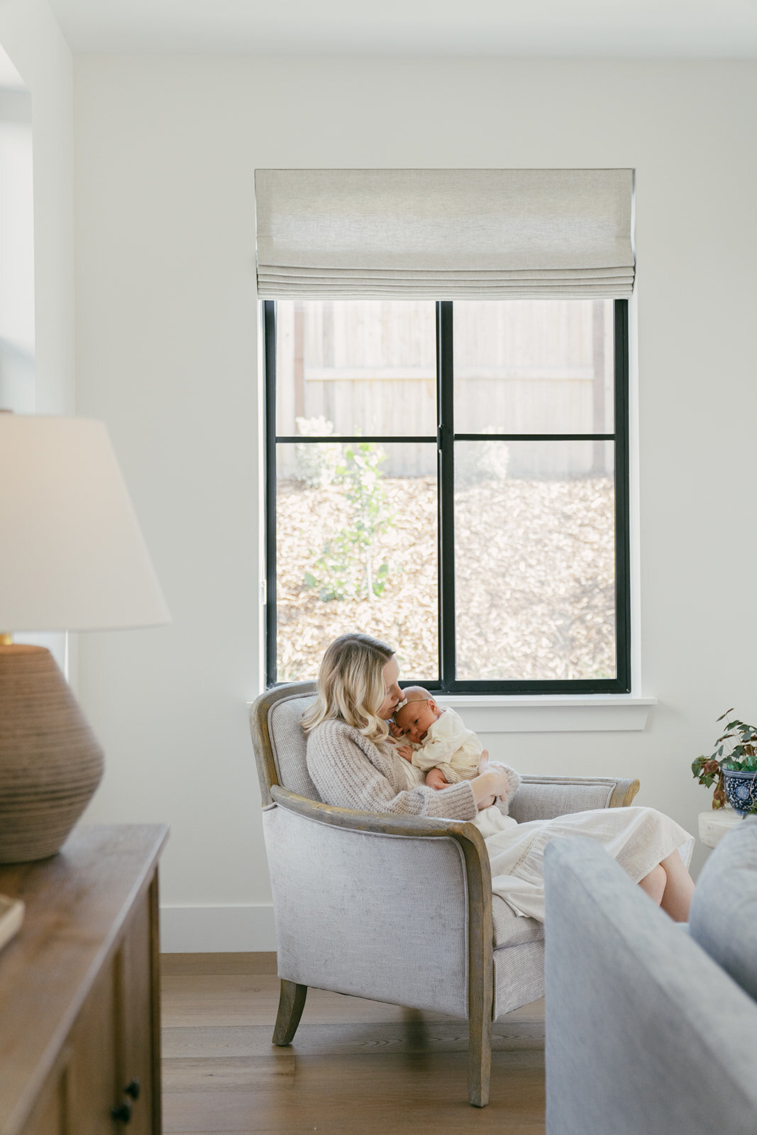 in-home-newborn-family-lifestyle-photos-by-samantha-anne18