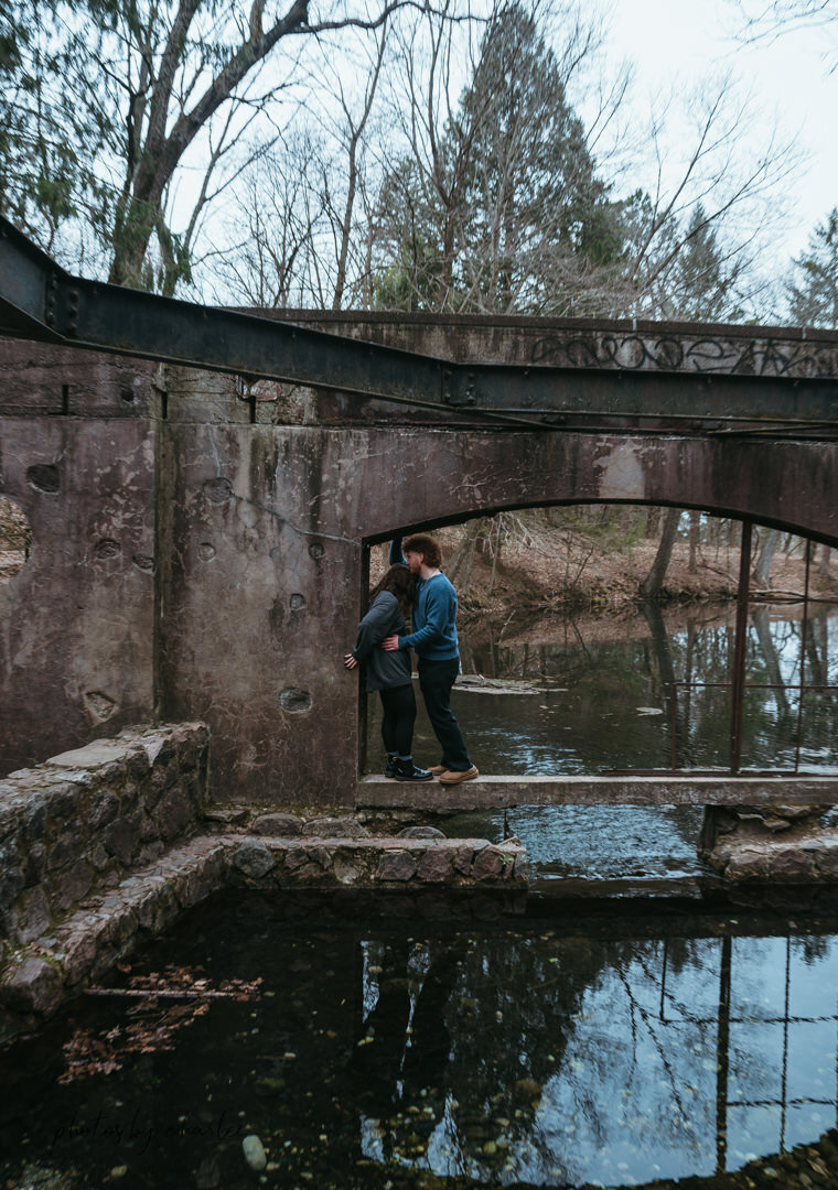 milwaukee engagement photographer-30