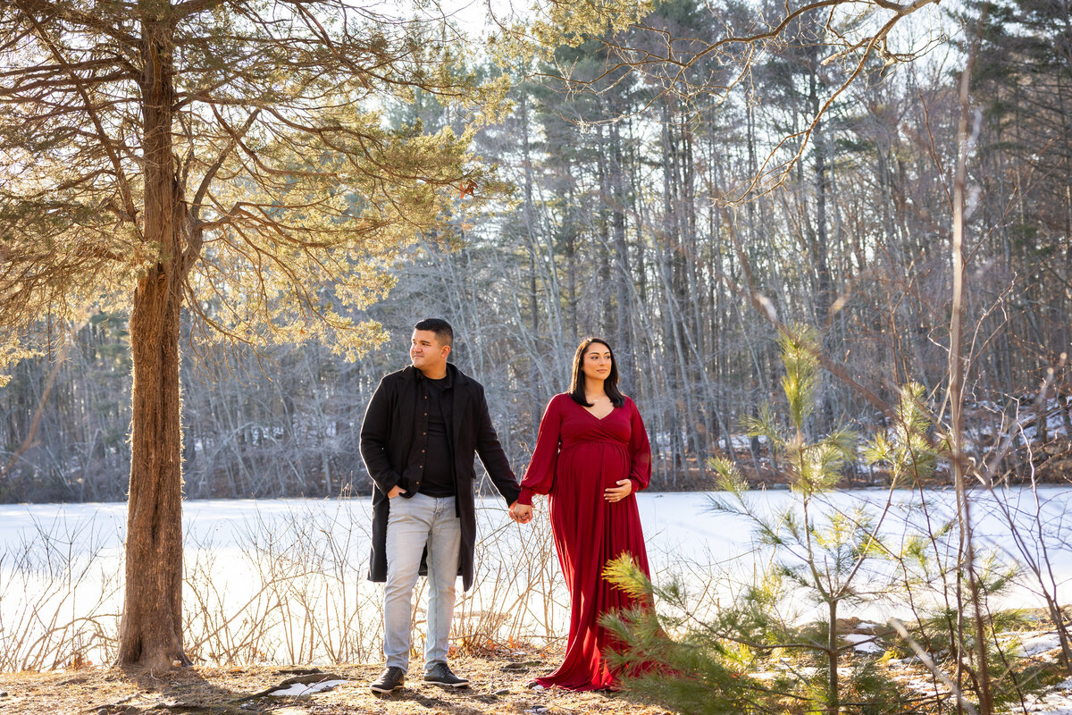 ct photographer, ct photography, alyssa michel photography, maternity, love, baby, mom and dad, love, winter, family photographer, family