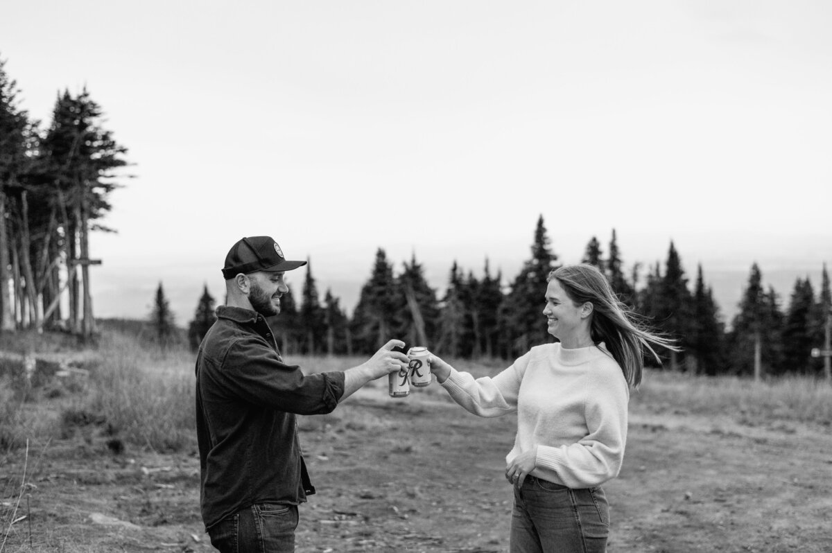 late_fall_engagement_session_mount_spokane_state_park_07