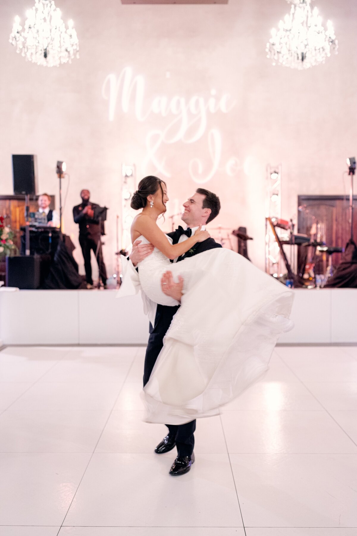 Maggie-Joe-Austin-Wedding-Allen-Tsai-0768