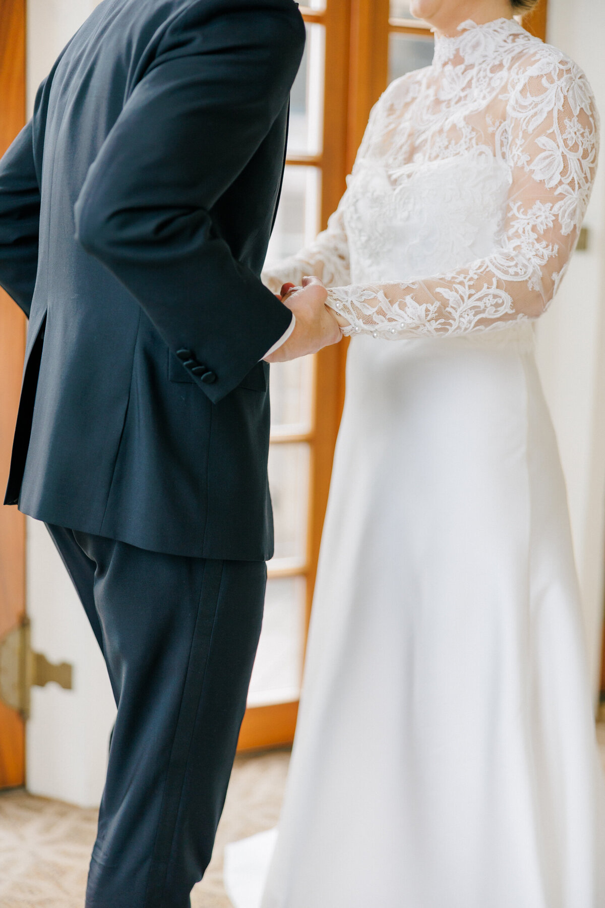 Lexi Benjamin Photography_University Club of Chicago Wedding-57