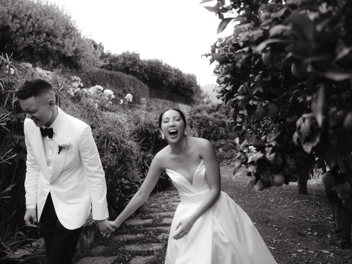 caruso-belmond-hotel-amalfi-coast-ravello-wedding-35-bride-groom-stairs-jenny-fu-studio