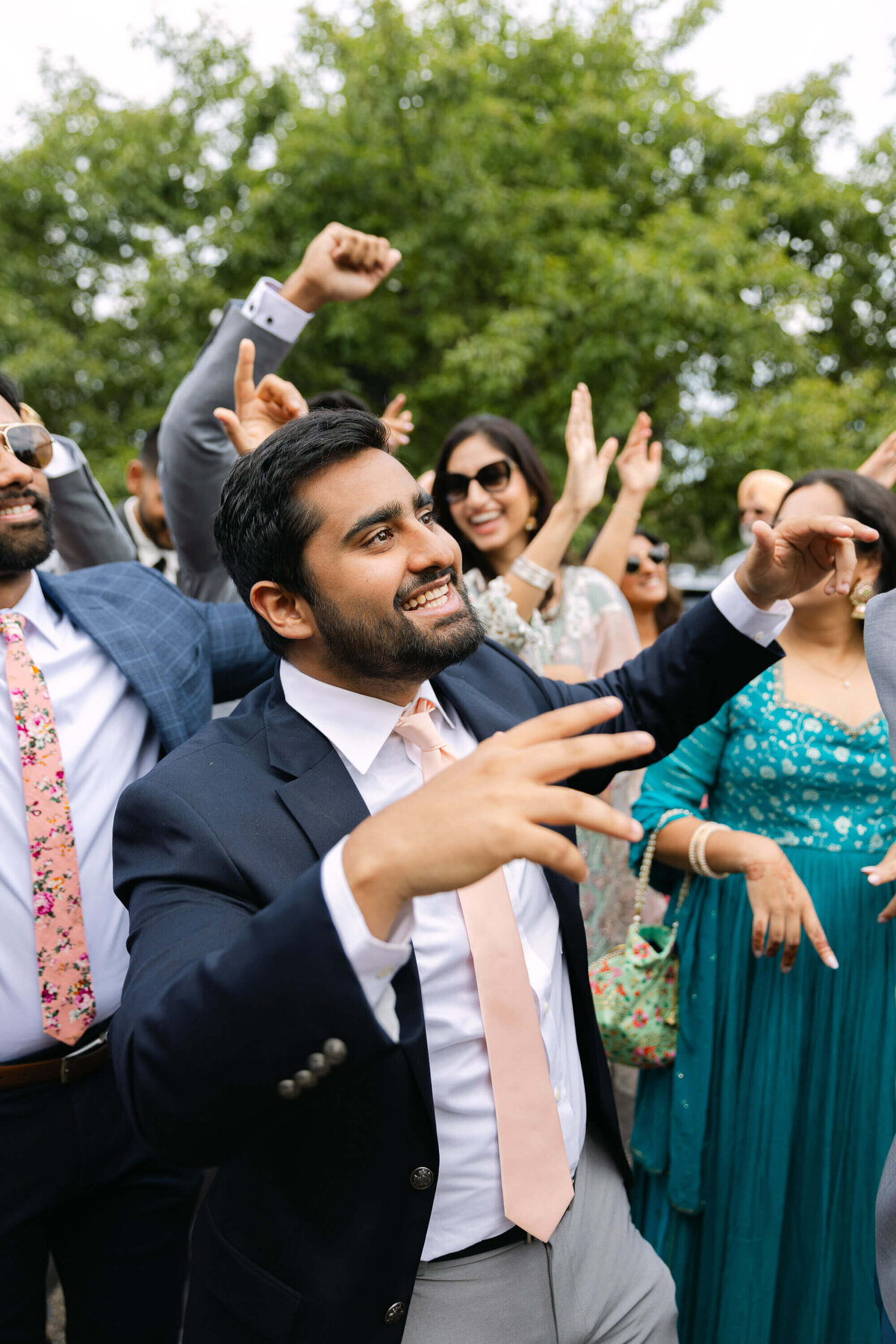 elegant-wedding-ceremony-the-henry