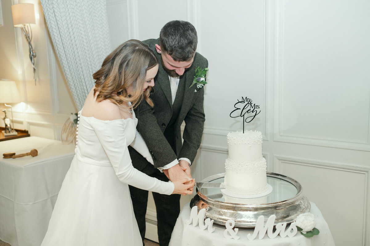Elegant Wedding at Morley Hayes Golf Club - Derbyshire Wedding Photography-201