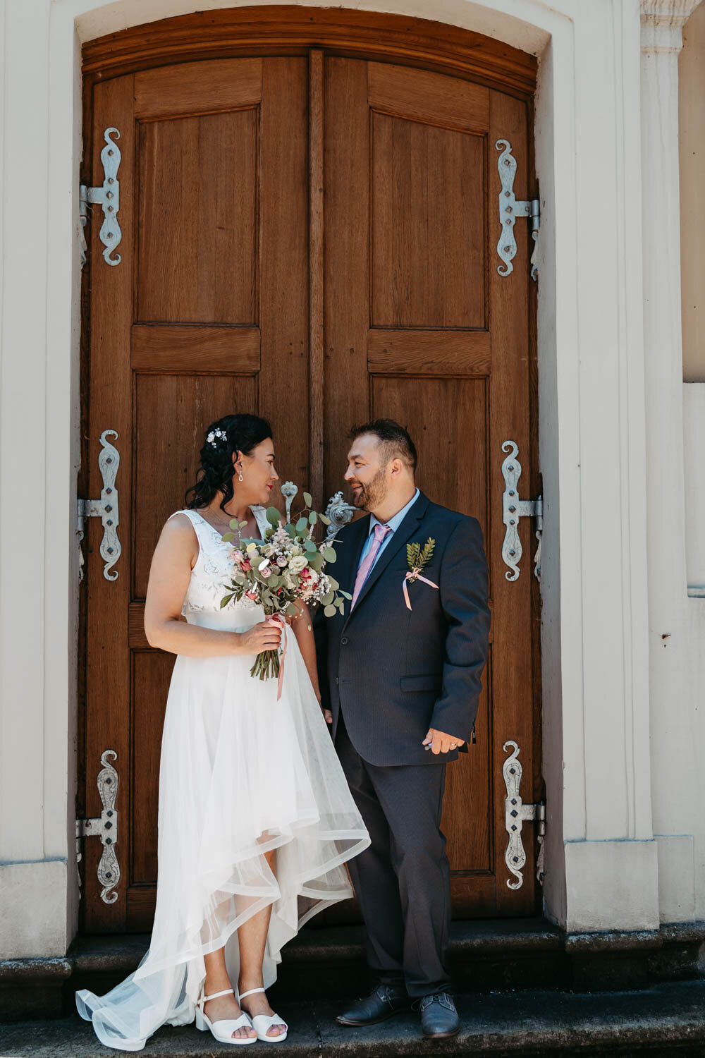 Svatebni_fotografka_Praha_Panenske_Brezany_fotografka_Karolina_Ticha3