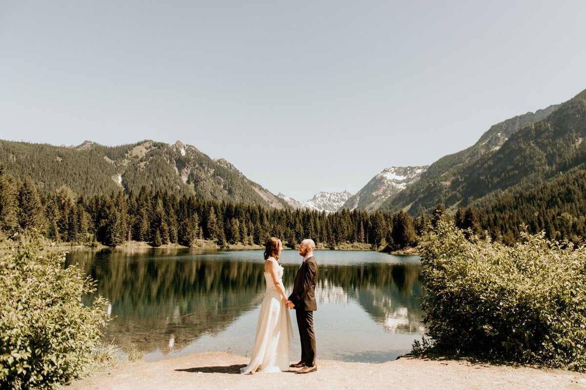 elopement-gold creek pond WA-18