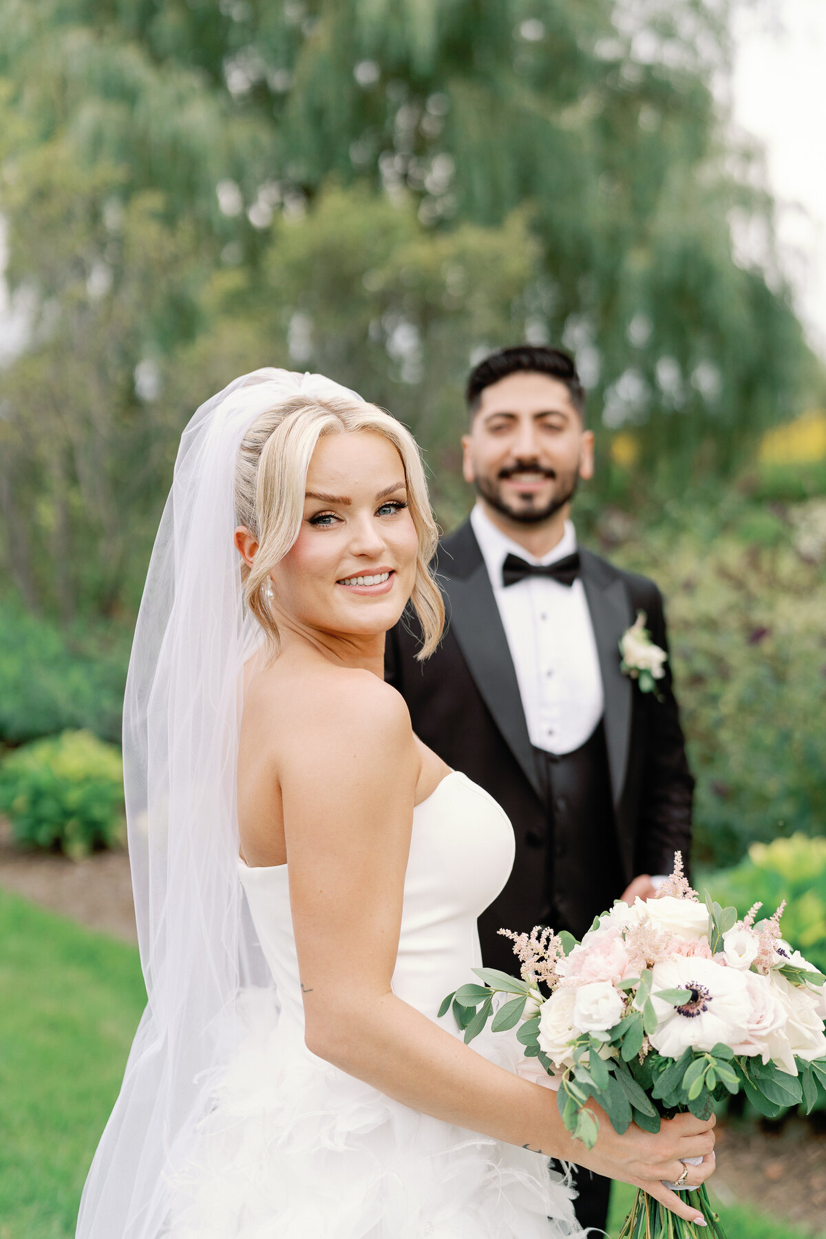 Bride + Groom Portaits-3