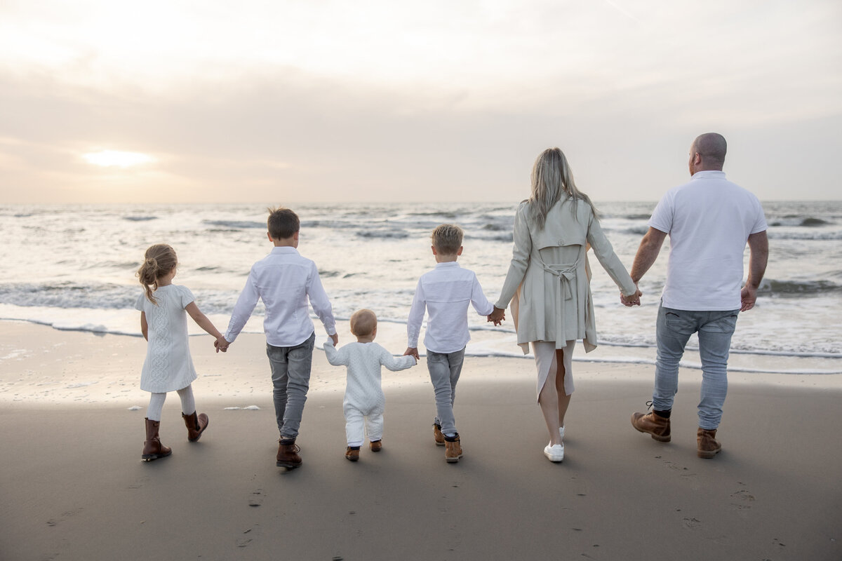 Familieshoot_Scheveningen_2022_Purebylysan-12