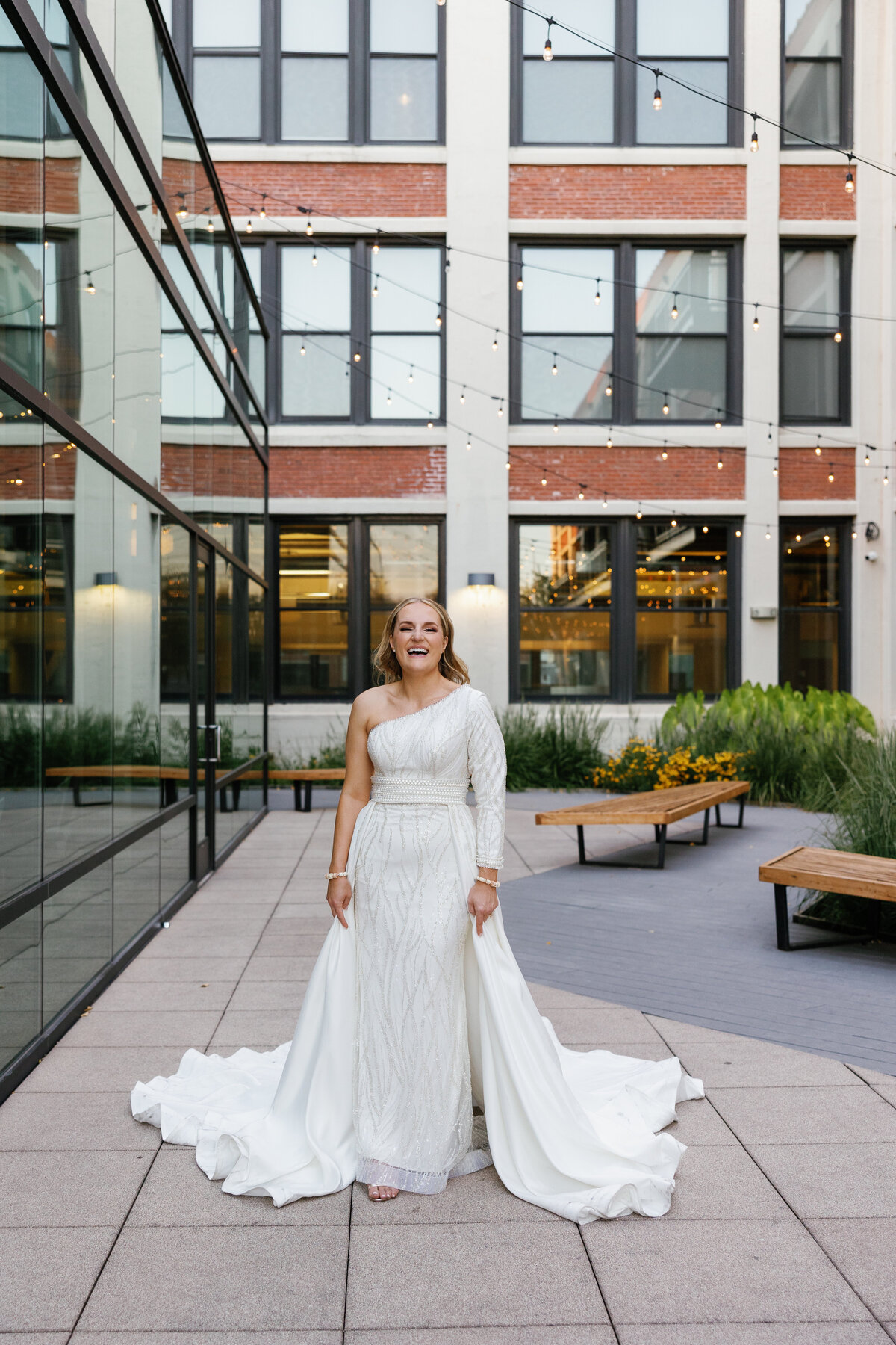 Greenhouse-loft-chicago-wedding--0411