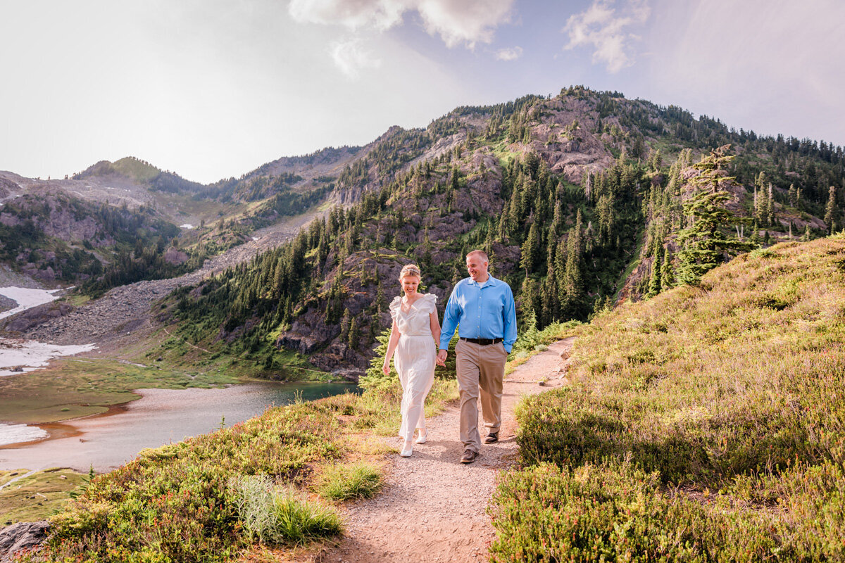 Wedding Photography - Mt Baker - Couples c