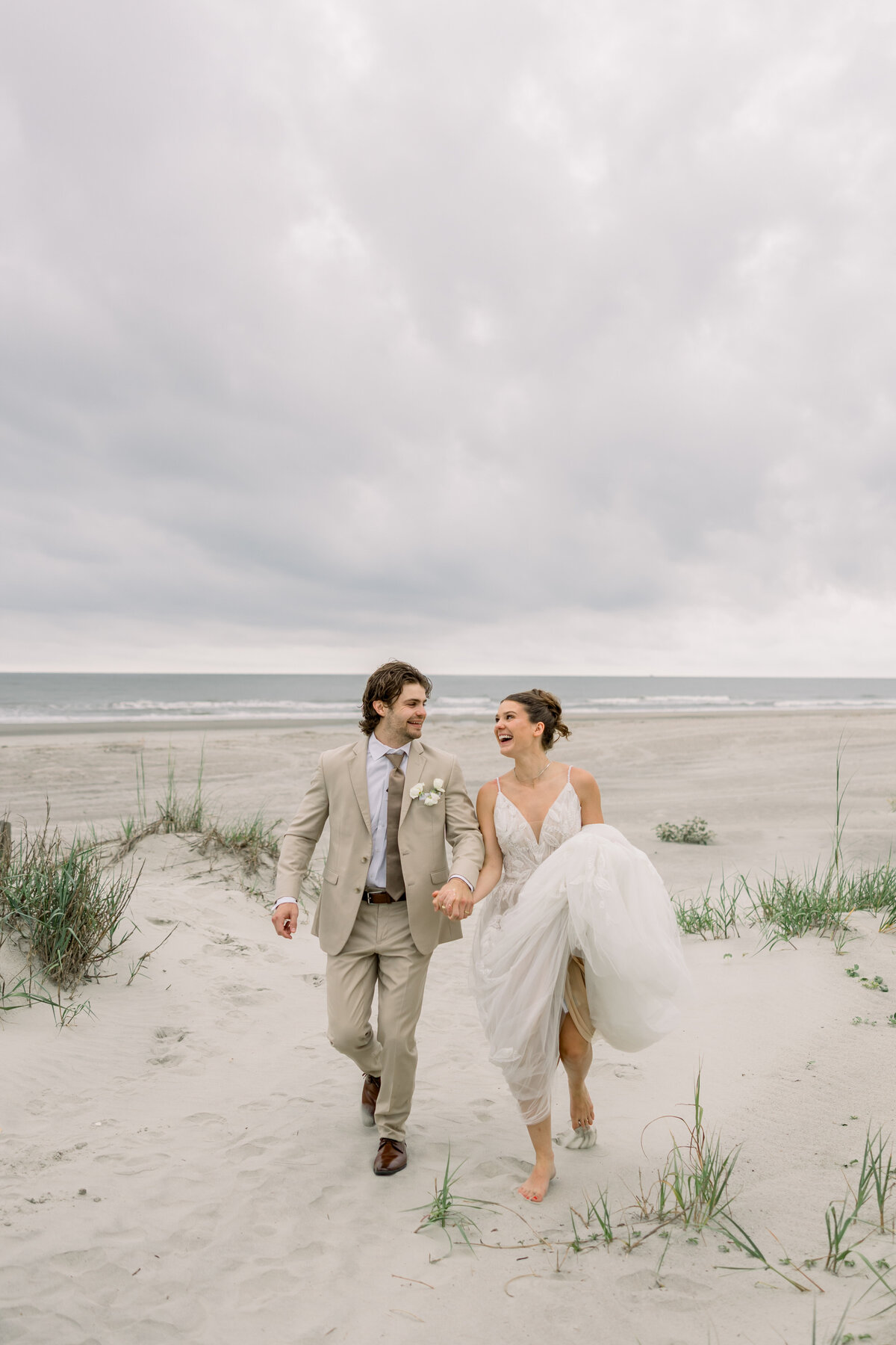 05.29.2025-Charleston-Beach-Elopement-Photos-by-Elizabeth-Ladean-Photography-0073