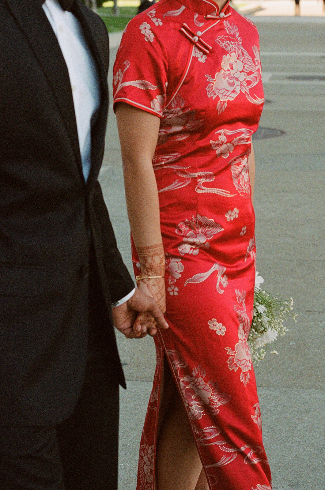 Michelle&Imran-SFCityHall-Portraits-155