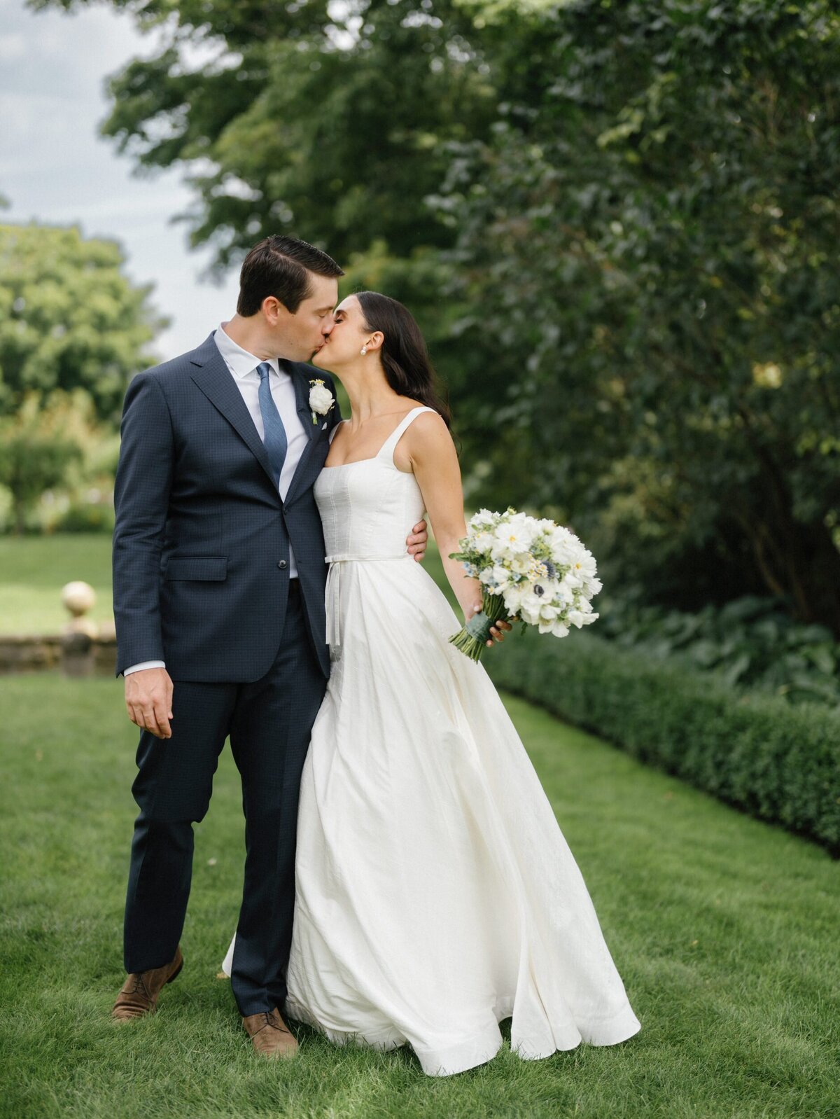Lion_Rock_Farm_CT_Wedding_LevKuperman_039