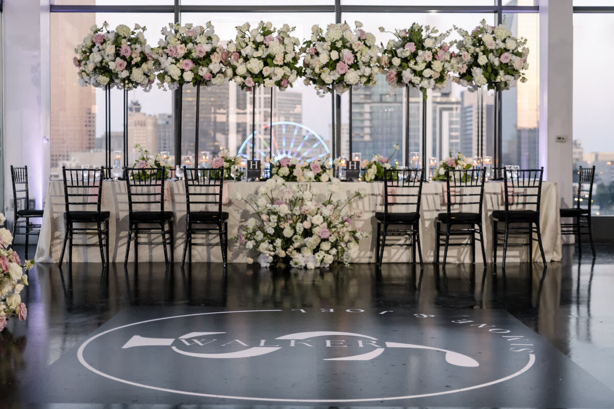 8mb.video-y4U-fKx27DVy