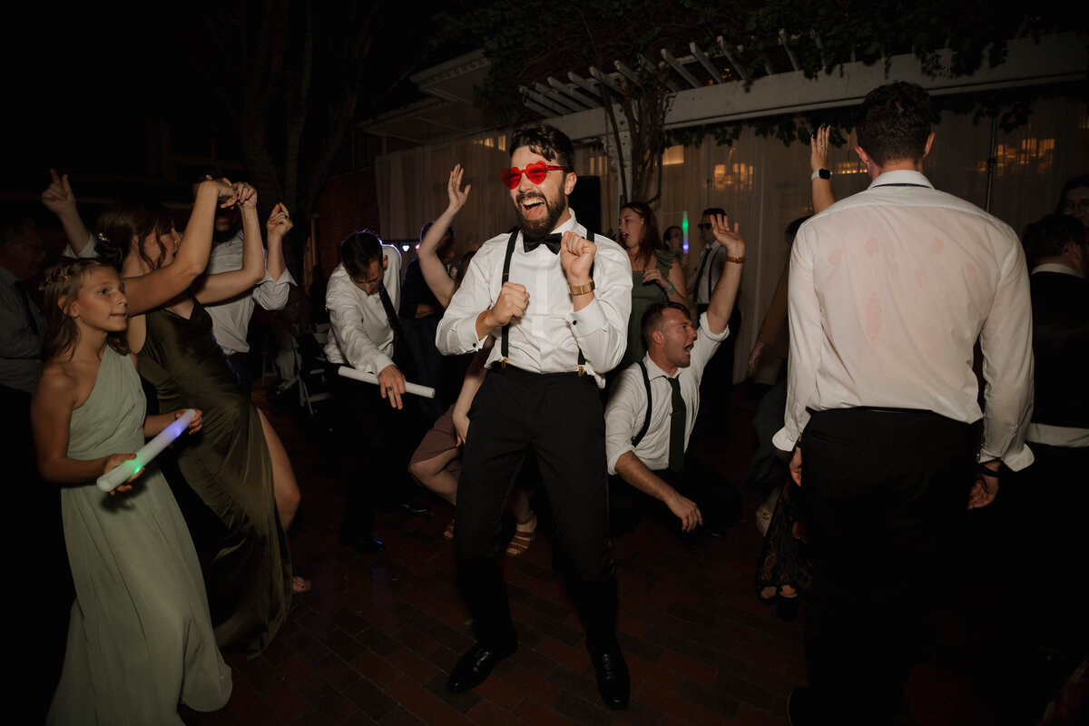 horton-plaza-hotel-san-diego-wedding-raven-berlin-photo-1309