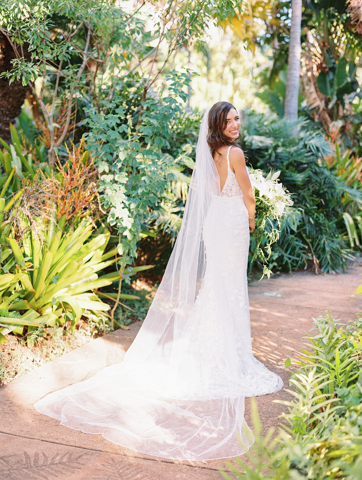 Kauai Wedding couple honeymoon photographer Mami Wyckoff Photography engagement family maternity portrait 328