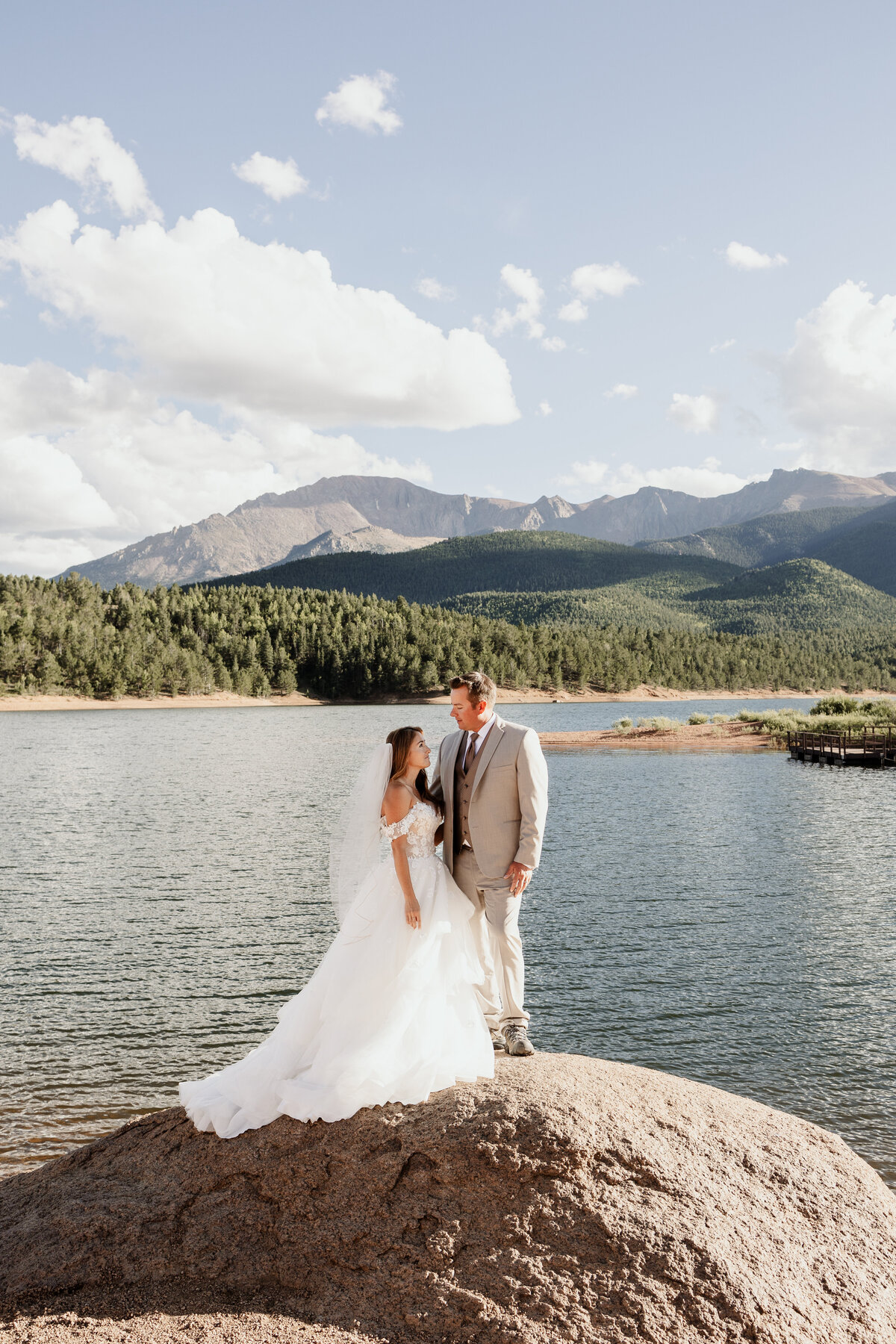 Pikes Peak Elopement Photographer - Jenn and Kyle