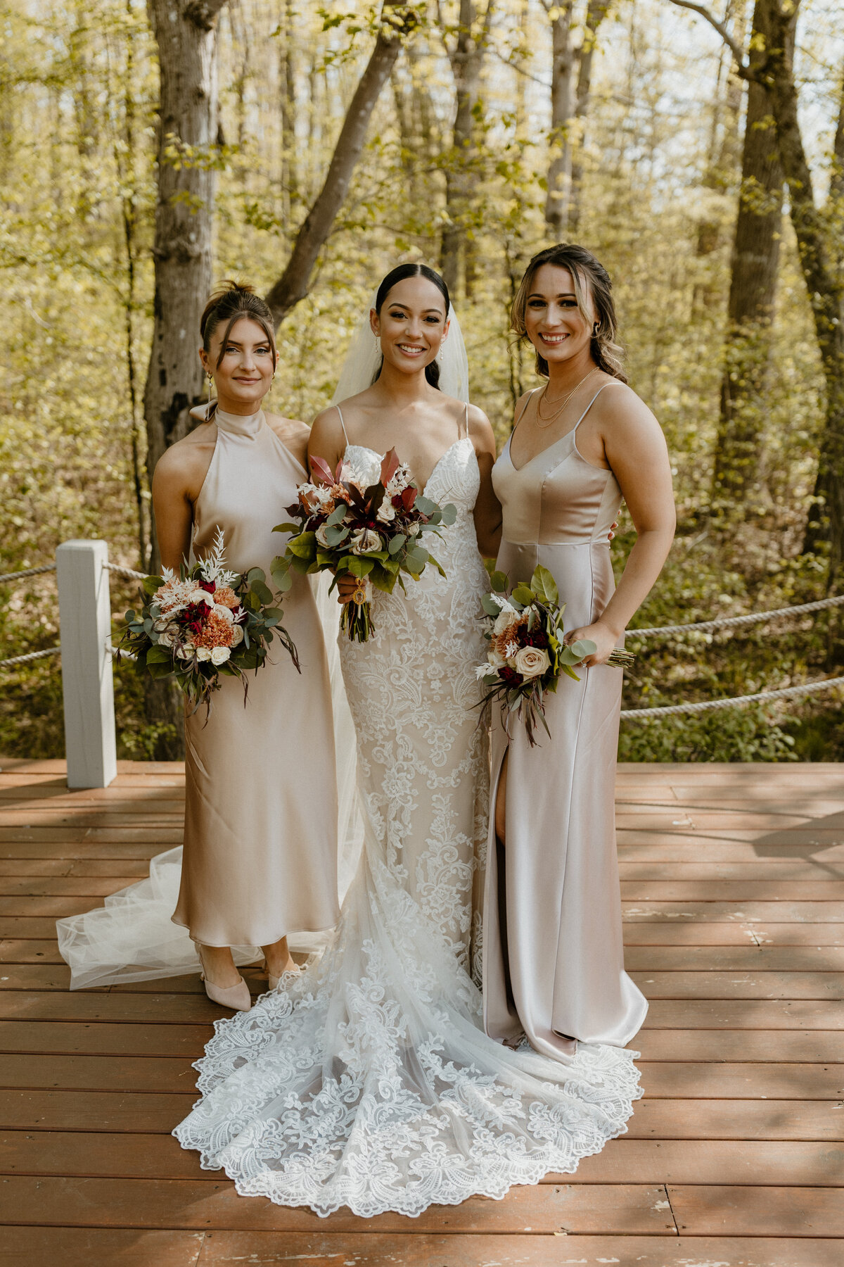 Lakefront Spring Wedding in Virginia | VA wedding photographer 17