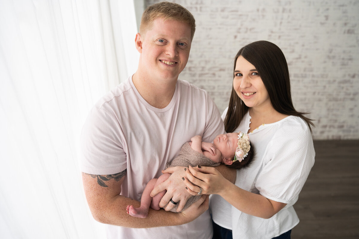 Pittsburhgh Newborn Photographer--Newborn Website Update-11