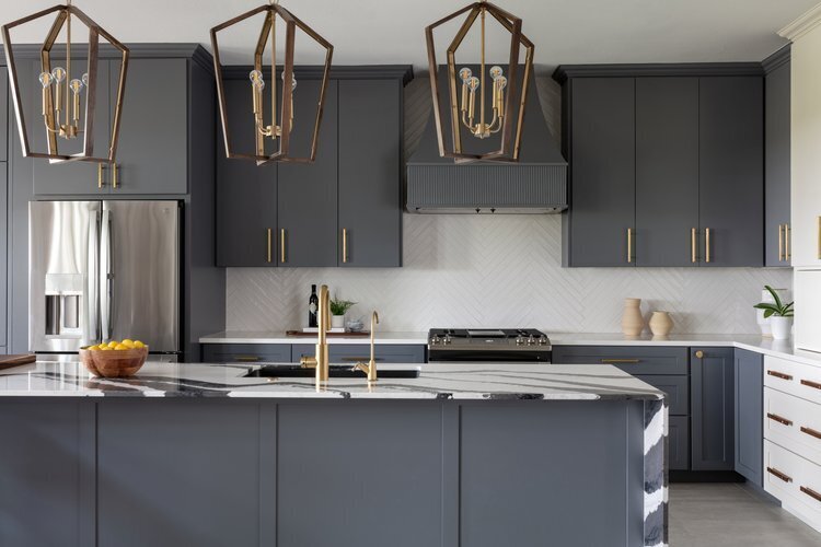 Kitchen_LongwoodCt_02