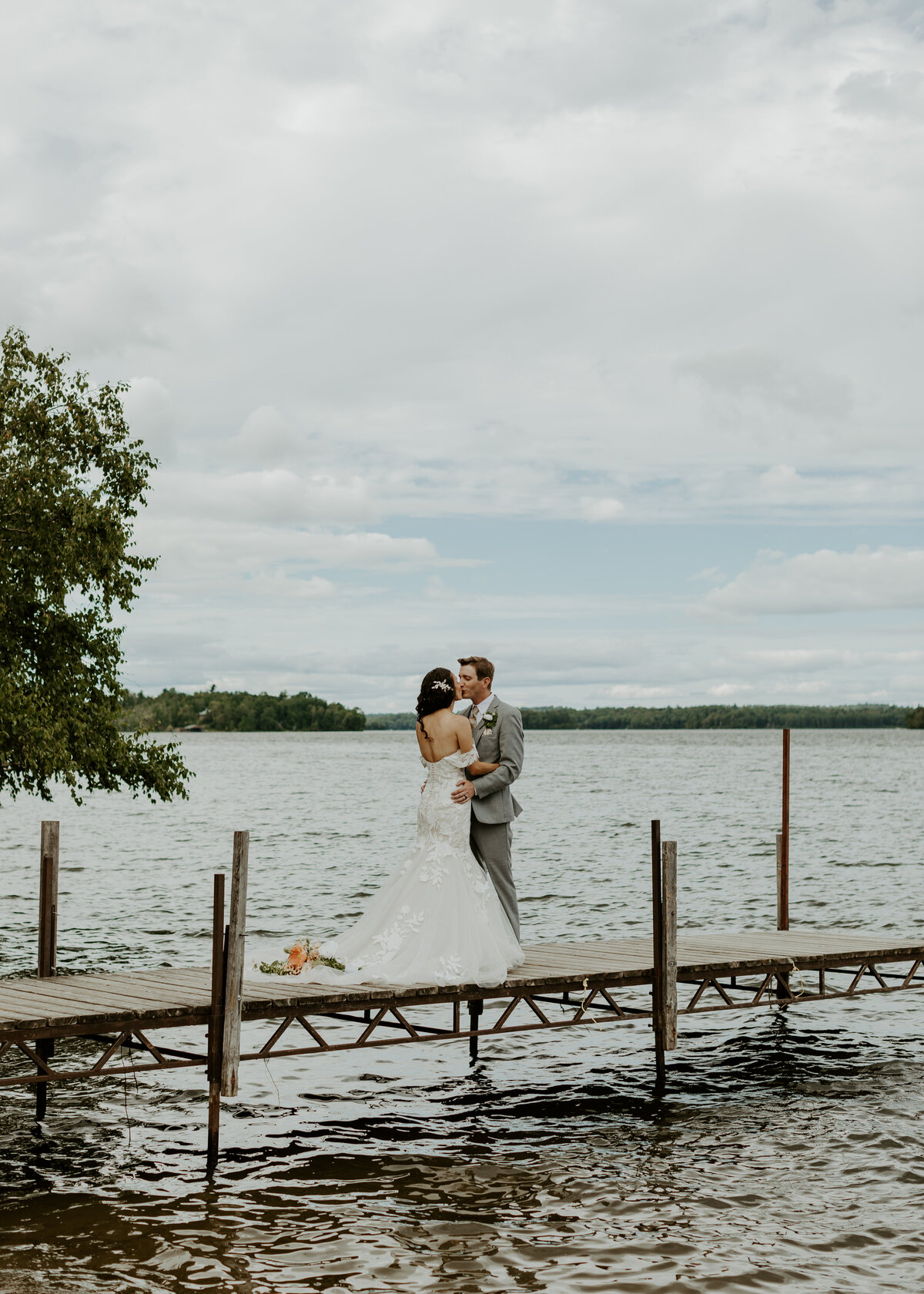 Duluth-Minnesota-Summer-Camp-Wedding-298