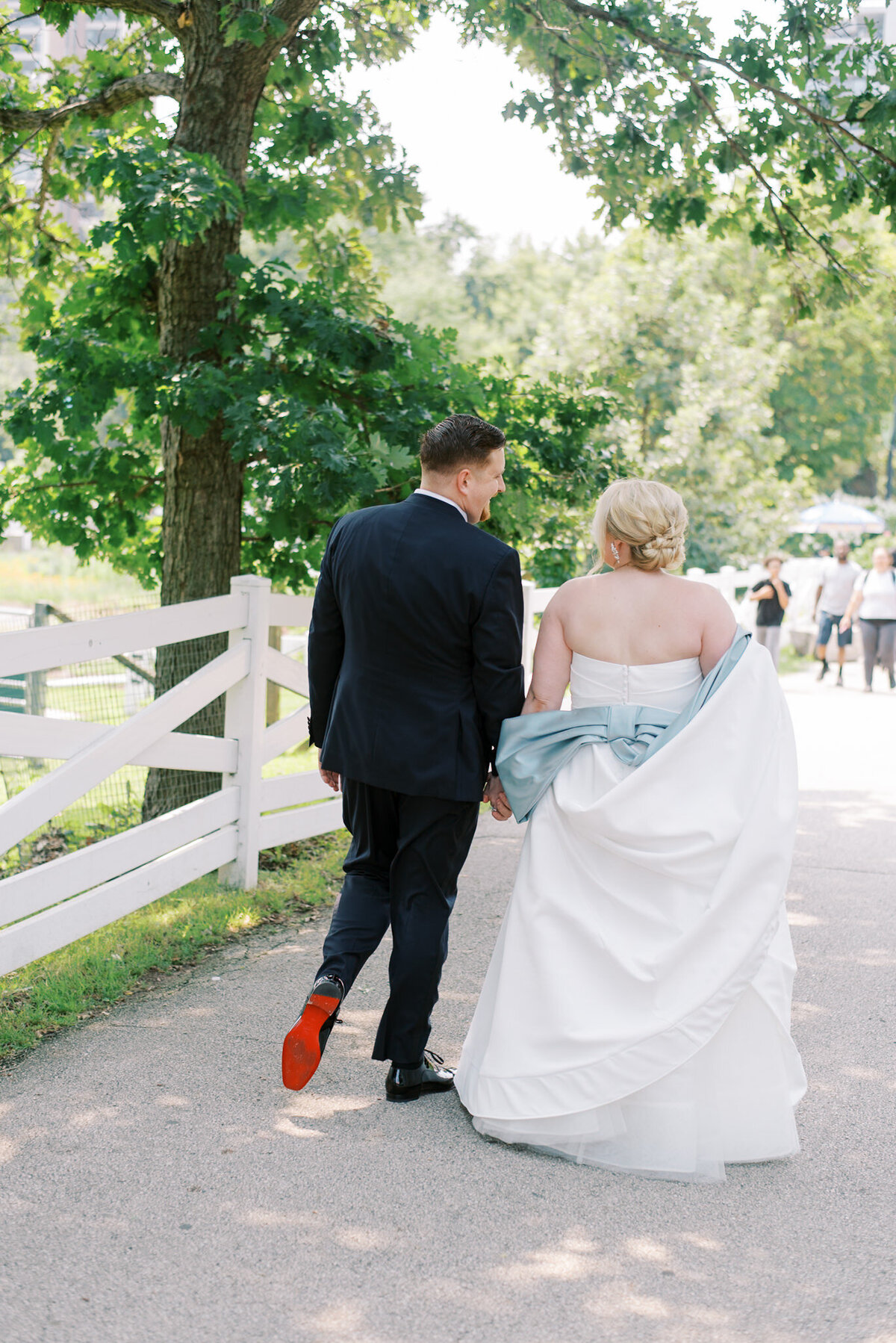 ChicagoWineryWedding36