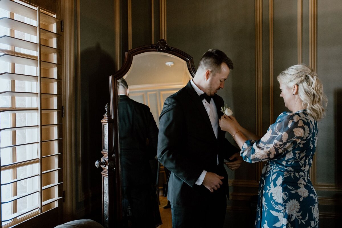 groom
