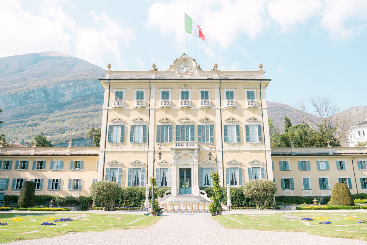 Lake Como, Italy Wedding at Villa Sola Cabiati fine art wedding photography by Chelsey Black Photography