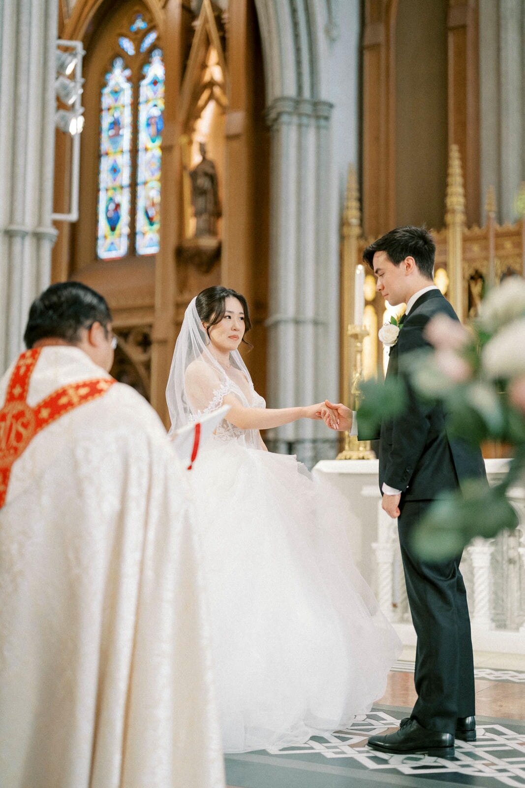 W10-Wedding-St-Michaels-Cathedral-Basilica-Jennifer-and-Anthony-2024-10-19-2500px-1108