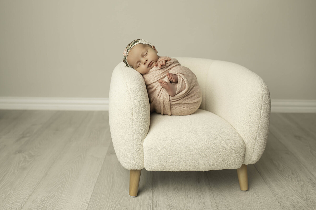 DFW-newborn-photographer-chunky-monkey-30 copy