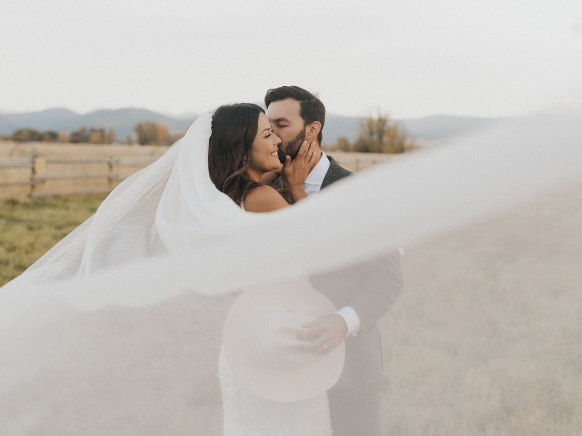 firelight-farms-wedding-boxeman-mt-planned-by-elysian-events-11