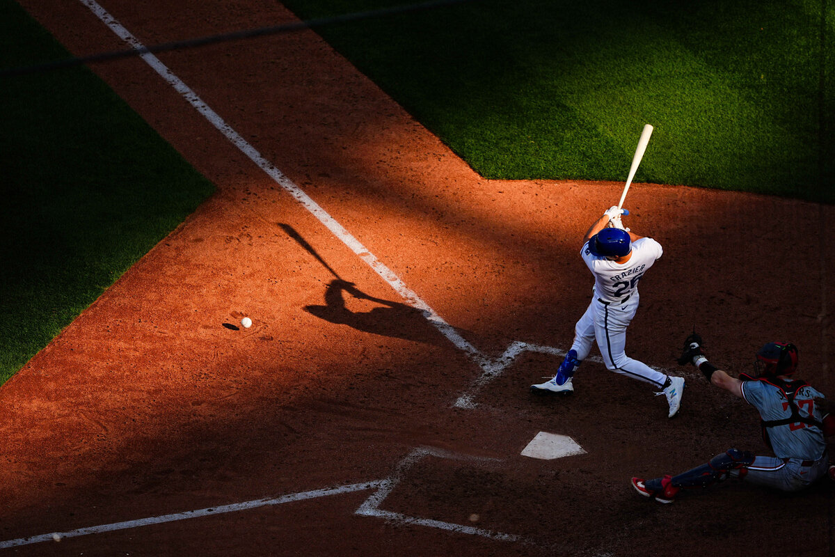 kansas-city-sports-photography-0133-baseball-player-batting-under-stadium-lights-